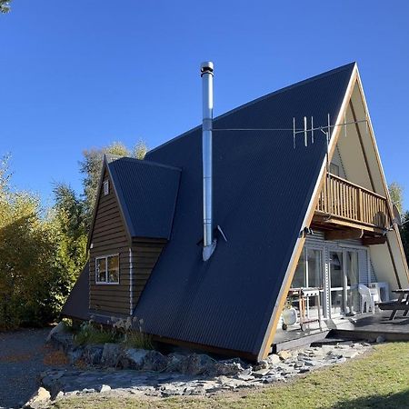 Fox Chalet - Lake Tekapo Villa Bagian luar foto