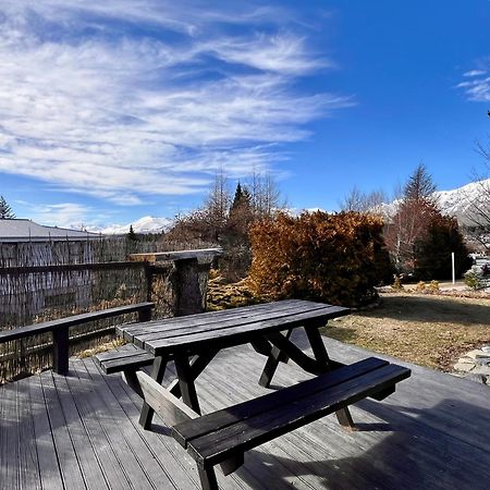 Fox Chalet - Lake Tekapo Villa Bagian luar foto