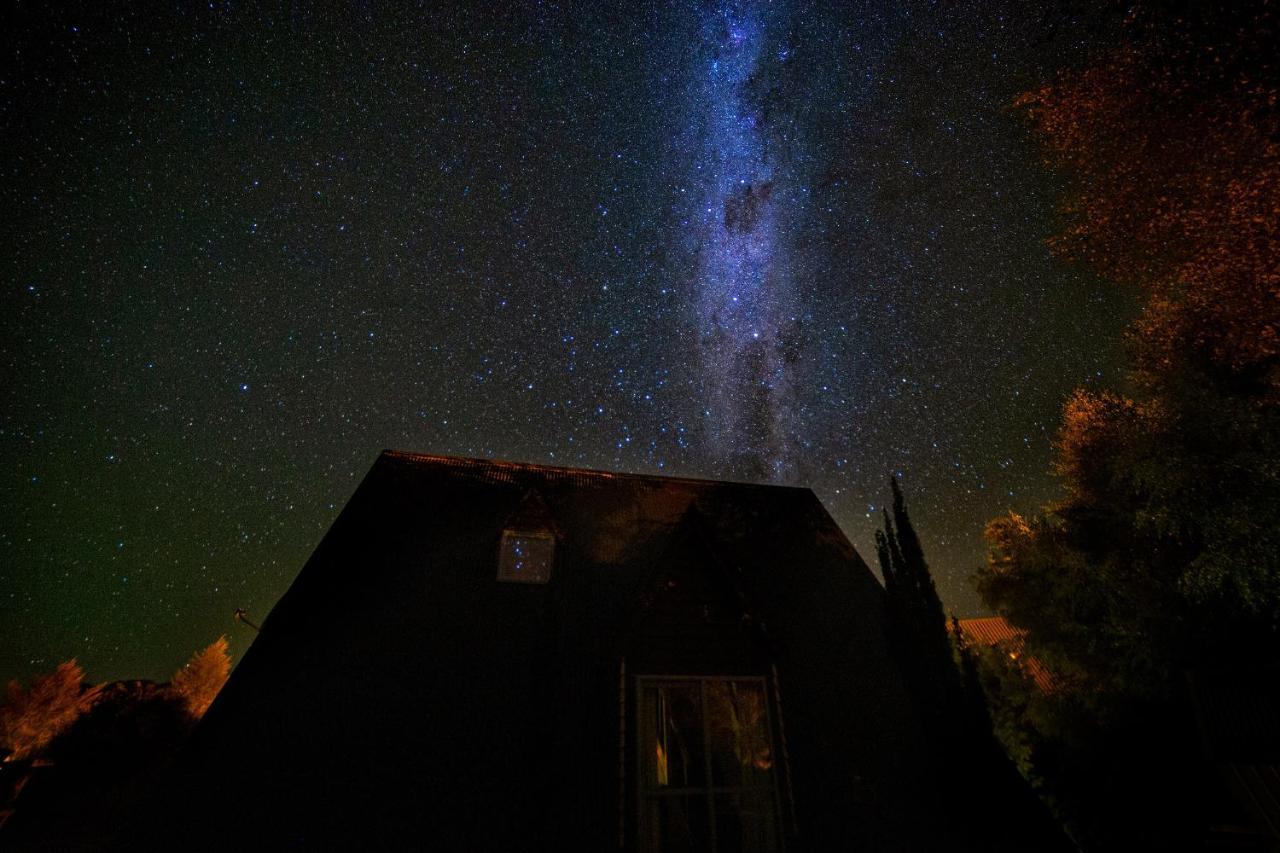 Fox Chalet - Lake Tekapo Villa Bagian luar foto